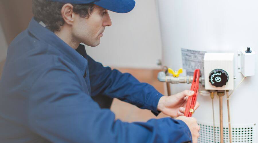 Expert burst pipe repair services in Hamburg, IL